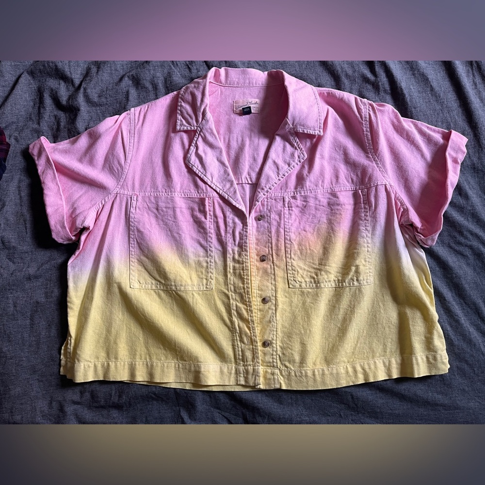 Universal Thread pink and yellow shirt, linen blend, size L